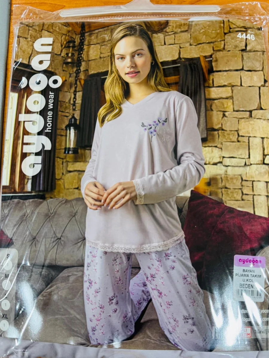Bayan pijama takımı